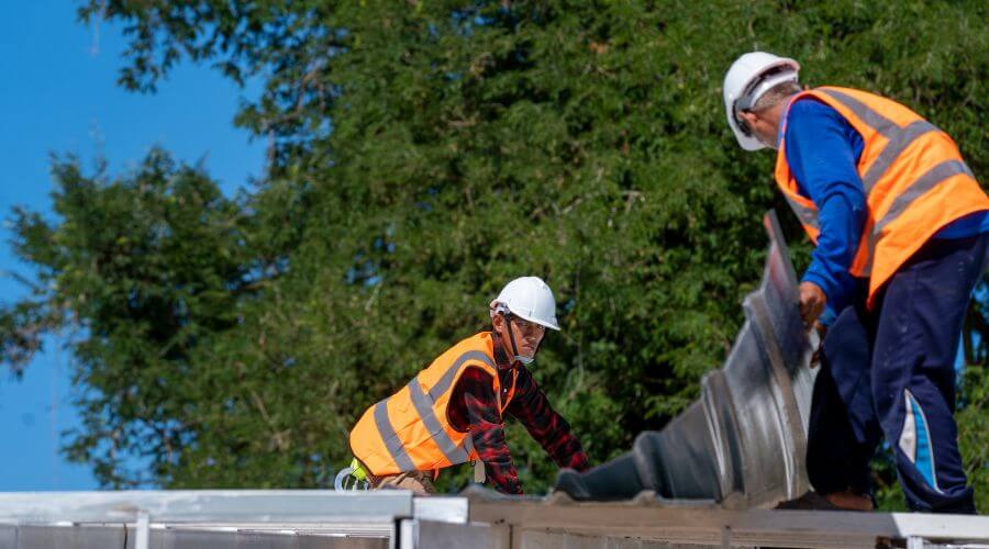 Expert top industrial roofings services in Ingalls, MI